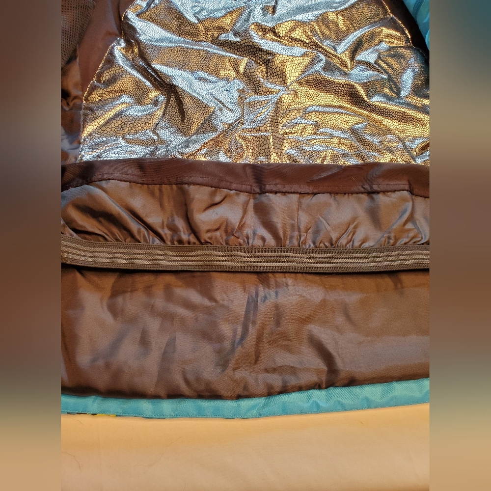 Ski Jacket - Picture 8 of 11